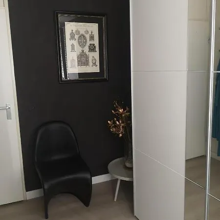 Huis Met Tuin Vlakbij Efteling 3 Slaapkamers Minimaal 7 Nachten Waalwijk