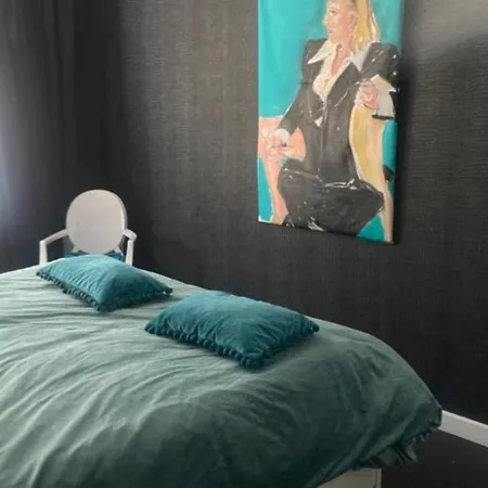 Huis Met Tuin Vlakbij Efteling 3 Slaapkamers Minimaal 7 Nachten * Waalwijk