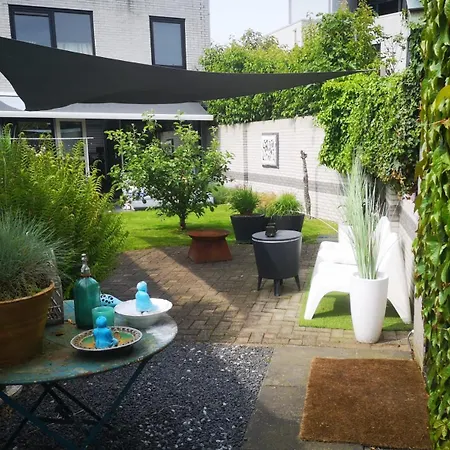 Huis Met Tuin Vlakbij Efteling 3 Slaapkamers Minimaal 7 Nachten * Waalwijk